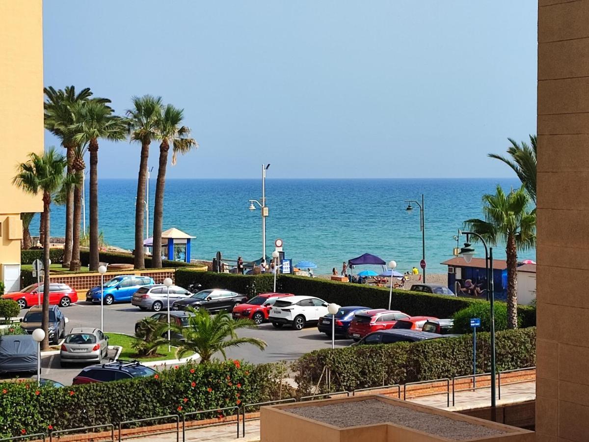 Casa Playa Guadalmar, Beautiful Apartment In Front Of The Sea, Wifi, Ac, Smart Tv, Private Parking Malaga Ngoại thất bức ảnh